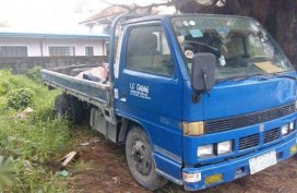 Isuzu Elf 6 Wheelers 4BE1 14ft Blue For Sale 