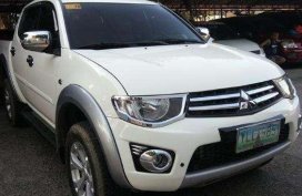 Mitsubishi Strada 4x4 2013 AT White For Sale 