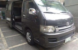 2006 Toyota Hiace Grandia 2.5 GL Manual For Sale 