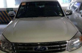 Fresh Ford Everest 2015 MT White SUV For Sale 