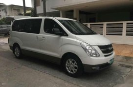 Hyundai Starex 2009 GOLD VGT for sale 