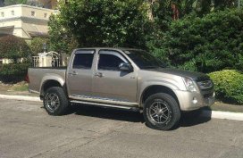 Isuzu Dmax LS 2012 model 4X4 for sale 