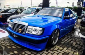 Mercedes Benz W124 230E for sale