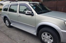 Good as new Isuzu Alterra 2009 for sale