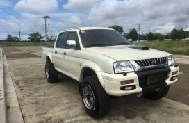 Mitsubishi Strada 2002 for sale