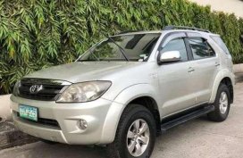 For sale - 2006 Toyota Fortuner G Gas 4x2 Automatic
