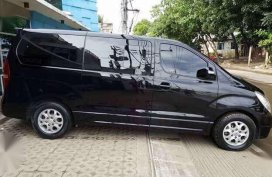 2010 Hyundai Grand Starex "higher variant" for sale