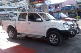 For sale Isuzu D-Max LX. 2005. Manual. Diesel
