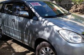 Toyota Innova v 2010 top of the line model for sale