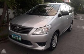 2013 model Toyota Innova for sale
