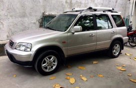 Well-maintained Honda CR-V 2000 for sale