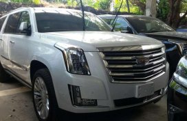 2018 Cadillac Escalade esv black and white for sale