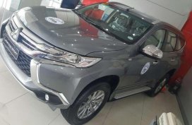 2017 Mitsubishi Montero vs fortuner vs mux vs everest