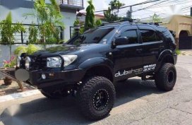 Toyota Fortuner 2009 Model 4-inch lift for sale
