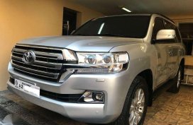2018 Toyota Land Cruiser VX LC200 For Sale 