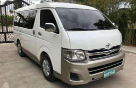 Toyota Hiace Grandia 2012 MT for sale 