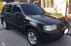 2003 black Ford Escape for sake 