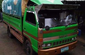 Isuzu Elf 4BC2 Model 2001 for sale