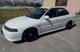 For sale Mitsubishi Lancer gls 2001