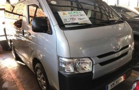 2017 Toyota Hiace commuter for sale
