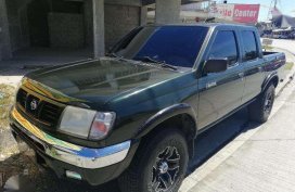 Nissan Frontier 2001 3.2 AT Black Pickup For Sale 