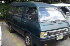 For sale Mitsubishi L300 Versa Van 1997