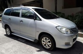 2010 Toyota Innova E matic dsl for sale