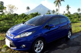 2013 FORD FIESTA hatchback for sale