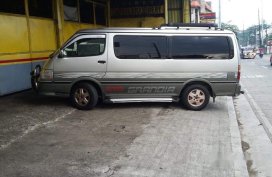 Well-maintained Toyota Hiace 2003 for sale