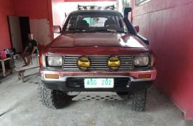 FOR SALE Toyota HILUX 2002 Model