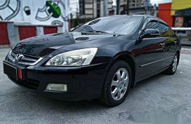 2004 Honda Accord gas automatic for only 320,000
