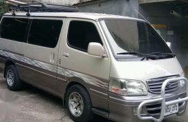 For sale Toyota Hiace Super Grandia 2002 model