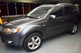 Repriced! Mitsubishi Outlander 2007 Model.