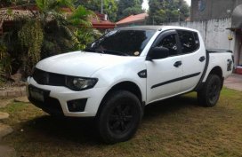Mitsubishi Strada triton 2010 for sale