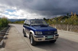 Isuzu Trooper LS 2000 3.0 AT 4x4 Blue For Sale 