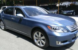 lexus ls600hl