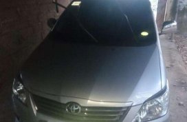 Toyota Innova E variant 2012 for sale