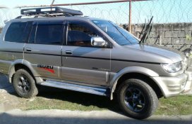 Isuzu Crosswind XUVi 2003 Matic Silver For Sale 