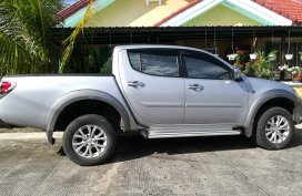 Good As New Mitsubishi Strada 2014 for sale