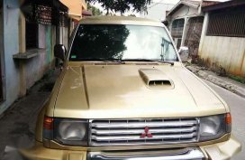 Mitsubishi Montero 1996 Manual Golden For Sale 