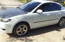 MAZDA 3 1.6 2005 White Sedan For Sale 