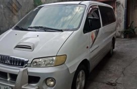 Hyundai Starex SVX Diesel Manual White For Sale 