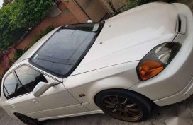 Honda Civic 1996 VTI pearl white for sale