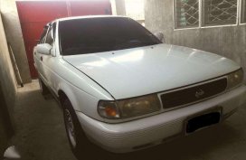 Well-maintained Nissan Sentra 96 model MT for sale