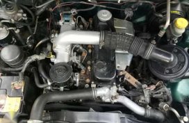 Rush Nissan Frontier manual 4x2 pick up