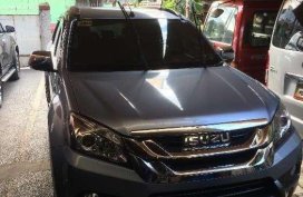 2015 SUV Isuzu MUX 3.0 L AT for sale