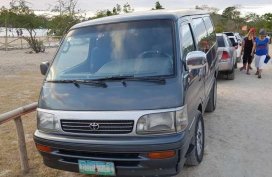 Hiace SuperCustom van turbo diesel matic for sale 