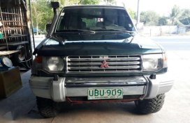 Pajero 4x4 manual local 1995 for sale 