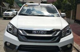 2015 Isuzu MU-x Splash white 4x2 MT For Sale 
