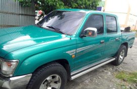 Fresh Toyota Hilux 2000 Green Pickup For Sale 